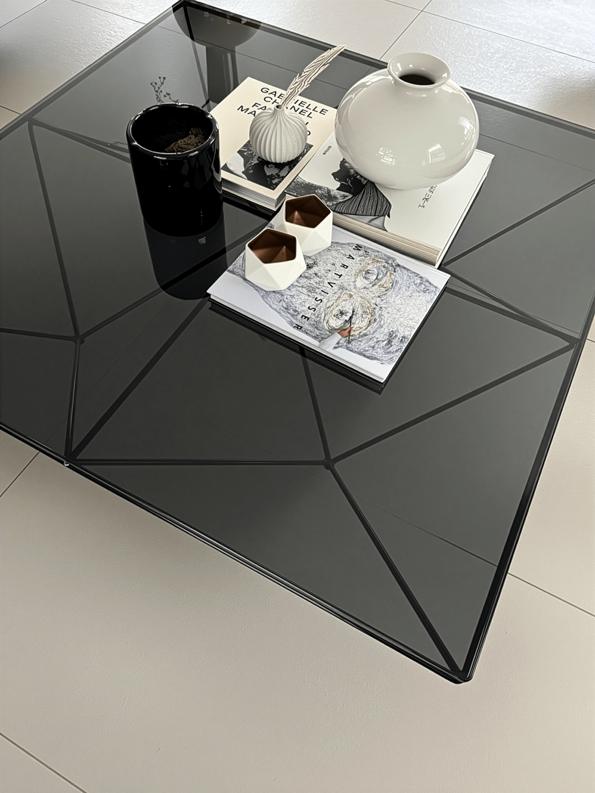 B&B Italia “Alanda ’18” Coffee Table – Design by Paolo Piva – 120×120 cm