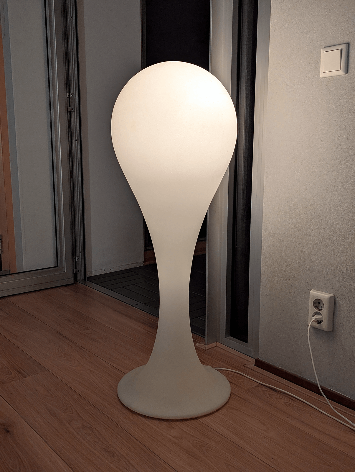 Next “Liquid Light – Drop 3” Floor Lamp – Hopf & Wortmann