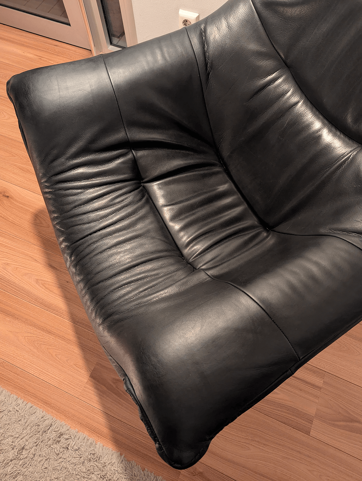 Label Van den Berg “Tobias” Lounge Chair – Black Aniline Leather – Gerard van den Berg