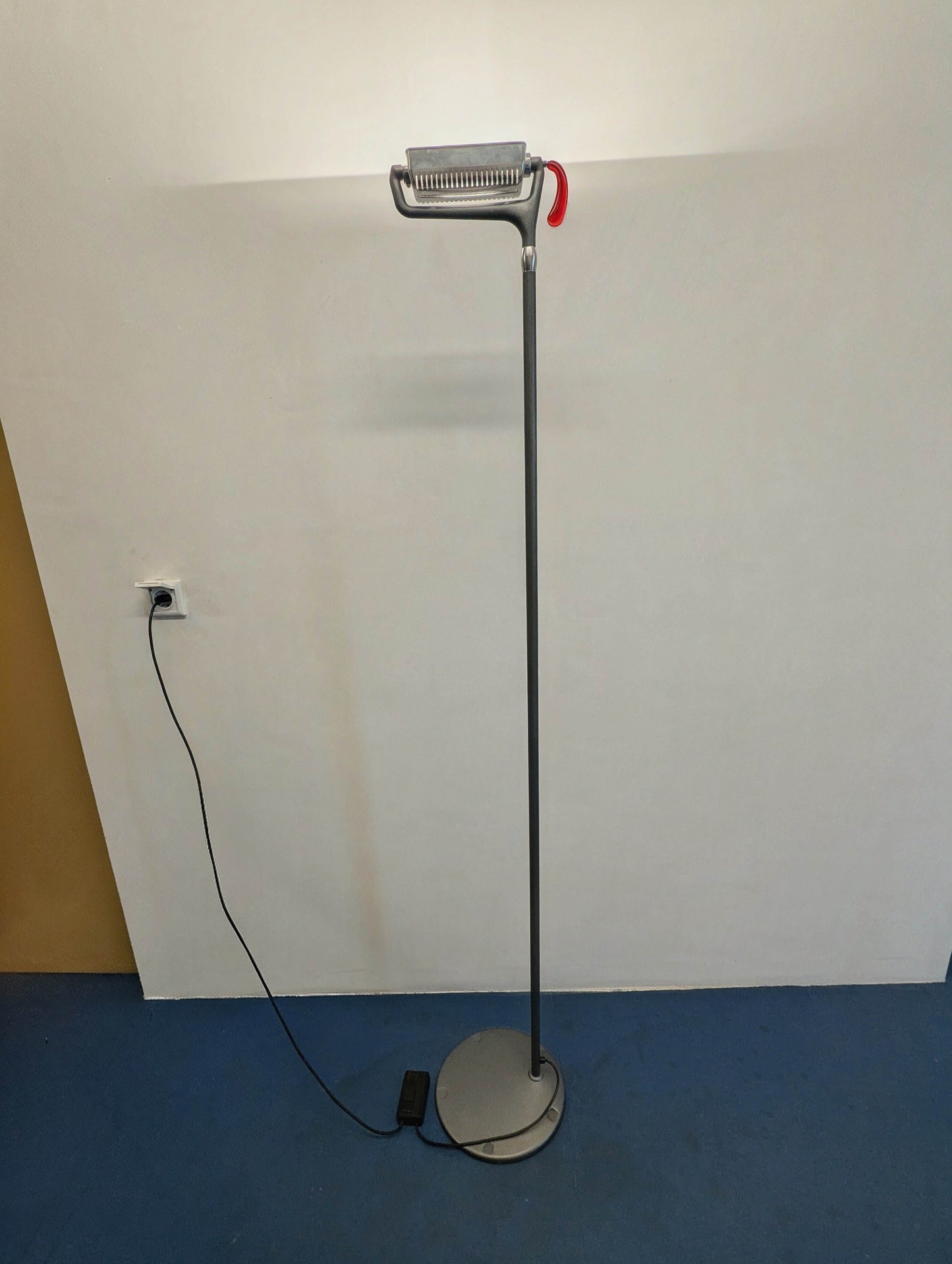 Artemide “Filoti” Floor Lamp – Piero Lissoni – Italy (1993)