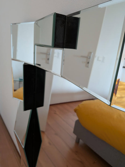 Neal Small Stijl Faceted Wandspiegel - Slopes Serie 1970s - Op Art