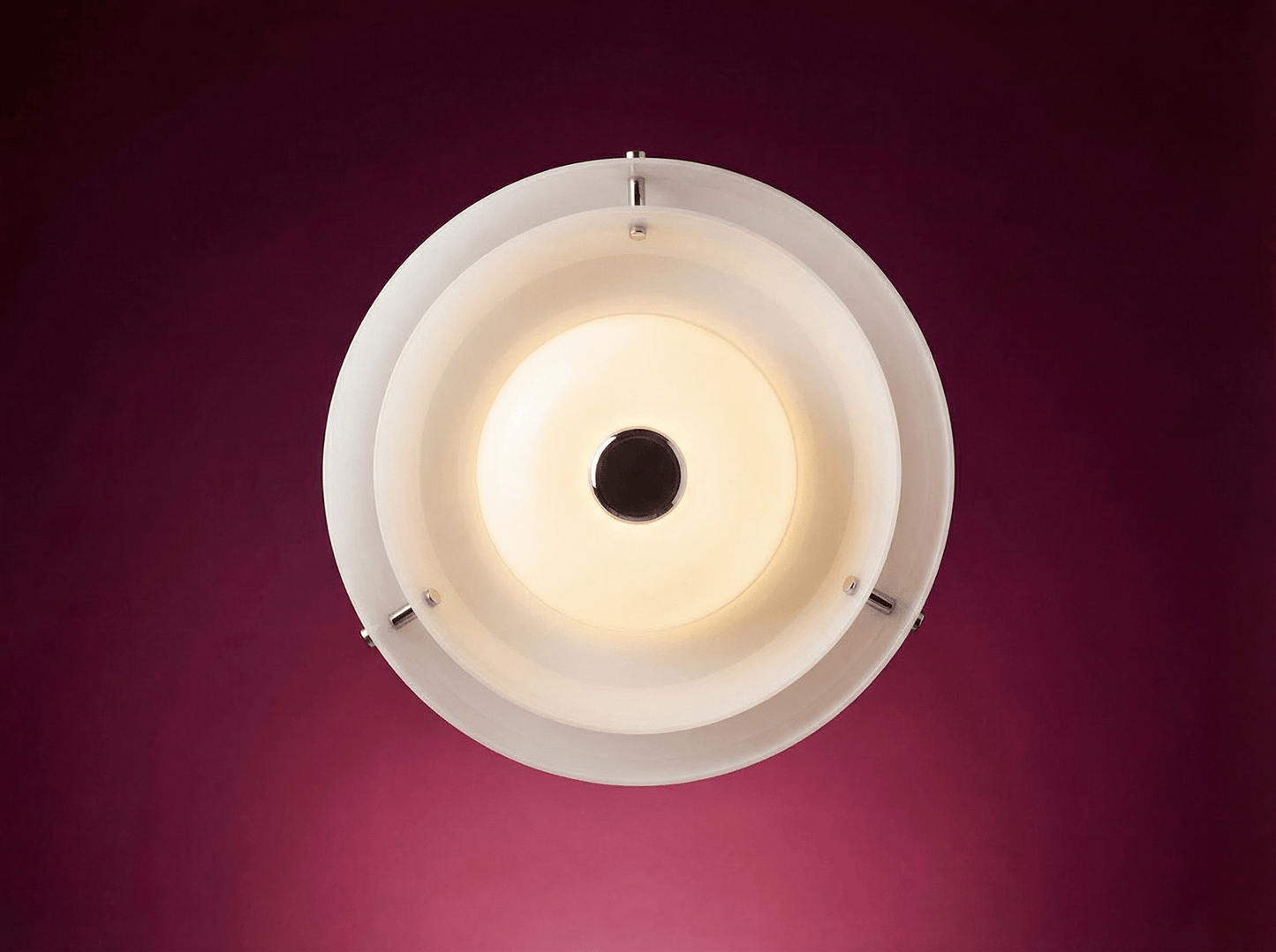 Harveiluce iGuzzini Pendant lamp designed by Luigi Massoni - Opaline Plastic - Italian Space Age Design - 1970s