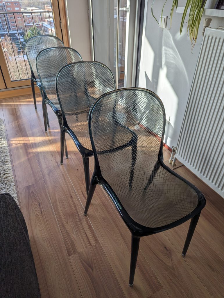 4x Kartell ‘Thalya’ Chairs: “Set of four Kartell ‘Thalya’ chairs, made from transparent polycarbonate with a subtle striped pattern, combining elegance with durability.”